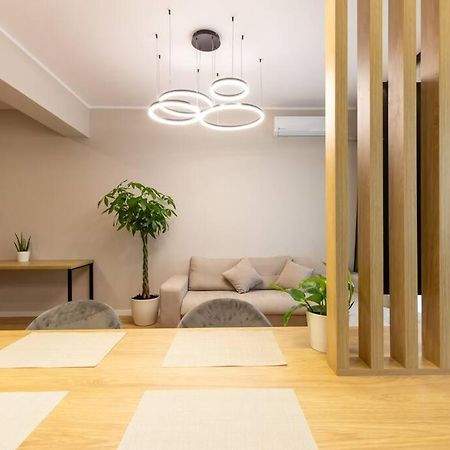 Elegant 2 Bedroom Retreat Bucarest Exterior foto
